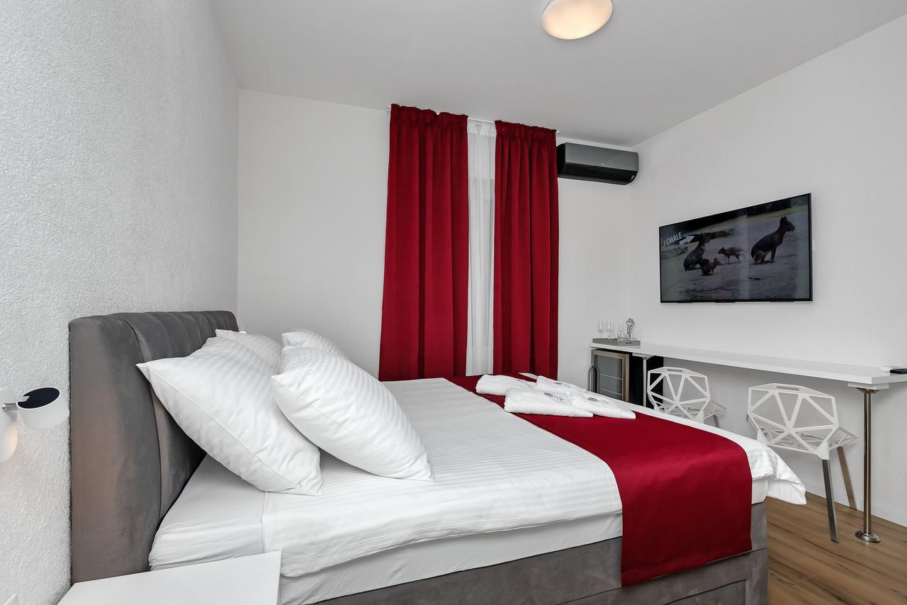 Luxury Rooms Paradise Garden Makarska Exterior foto