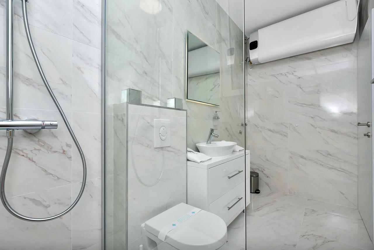 Luxury Rooms Paradise Garden Makarska Exterior foto